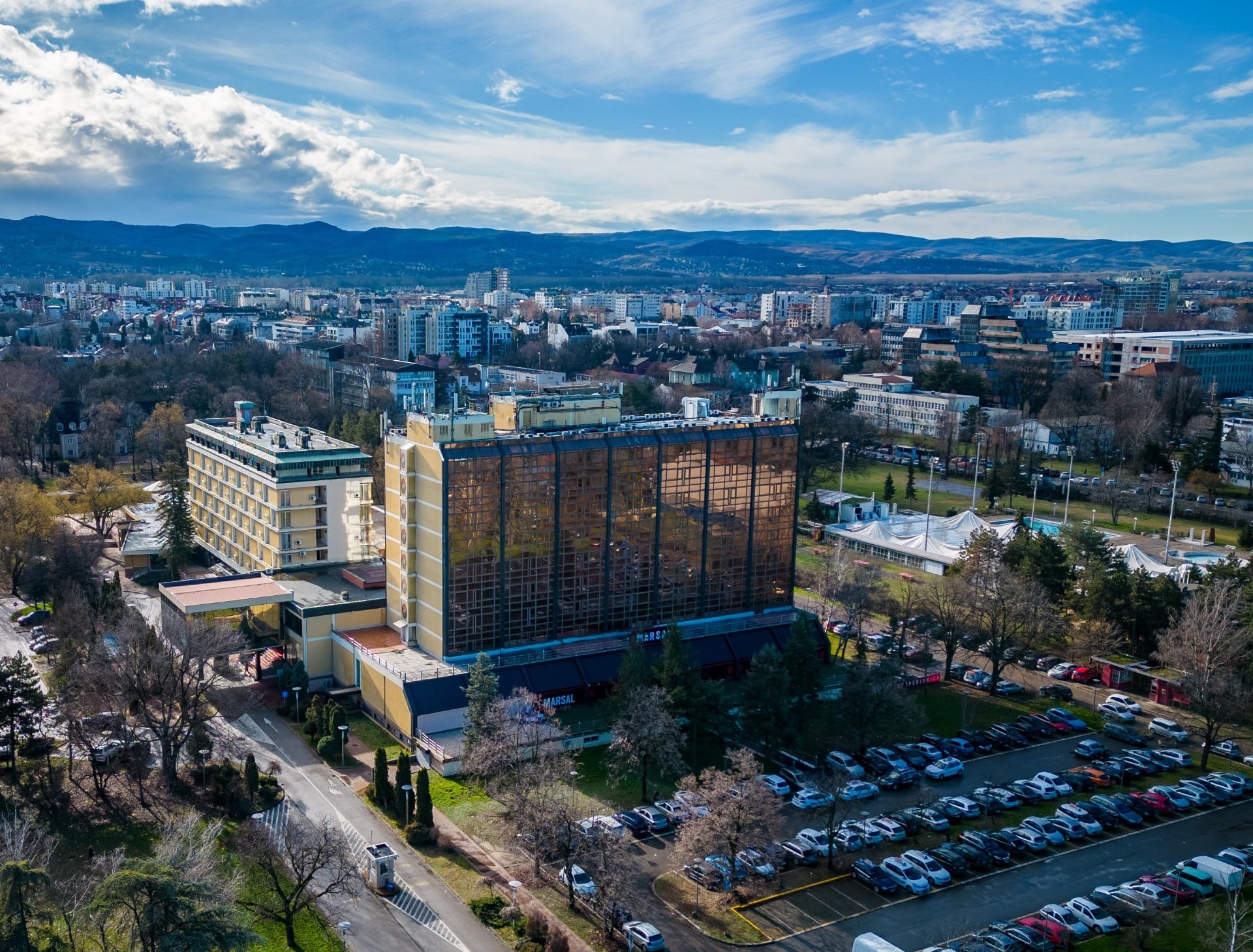 Započinju radovi na rušenju objekta Hotela Park